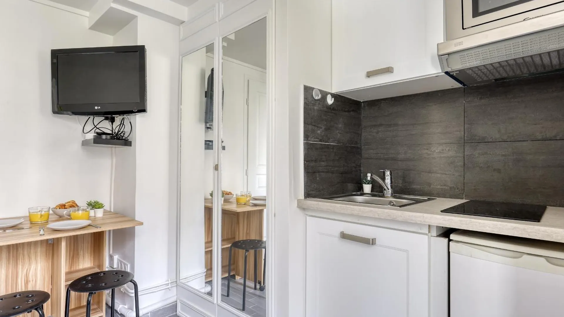 Daire Branded New Cozy Studio In The Heart Of Paris 17